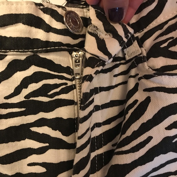 NWT. ZARA Zebra Print. Hi-Rise/Skinny. - Picture 5 of 8